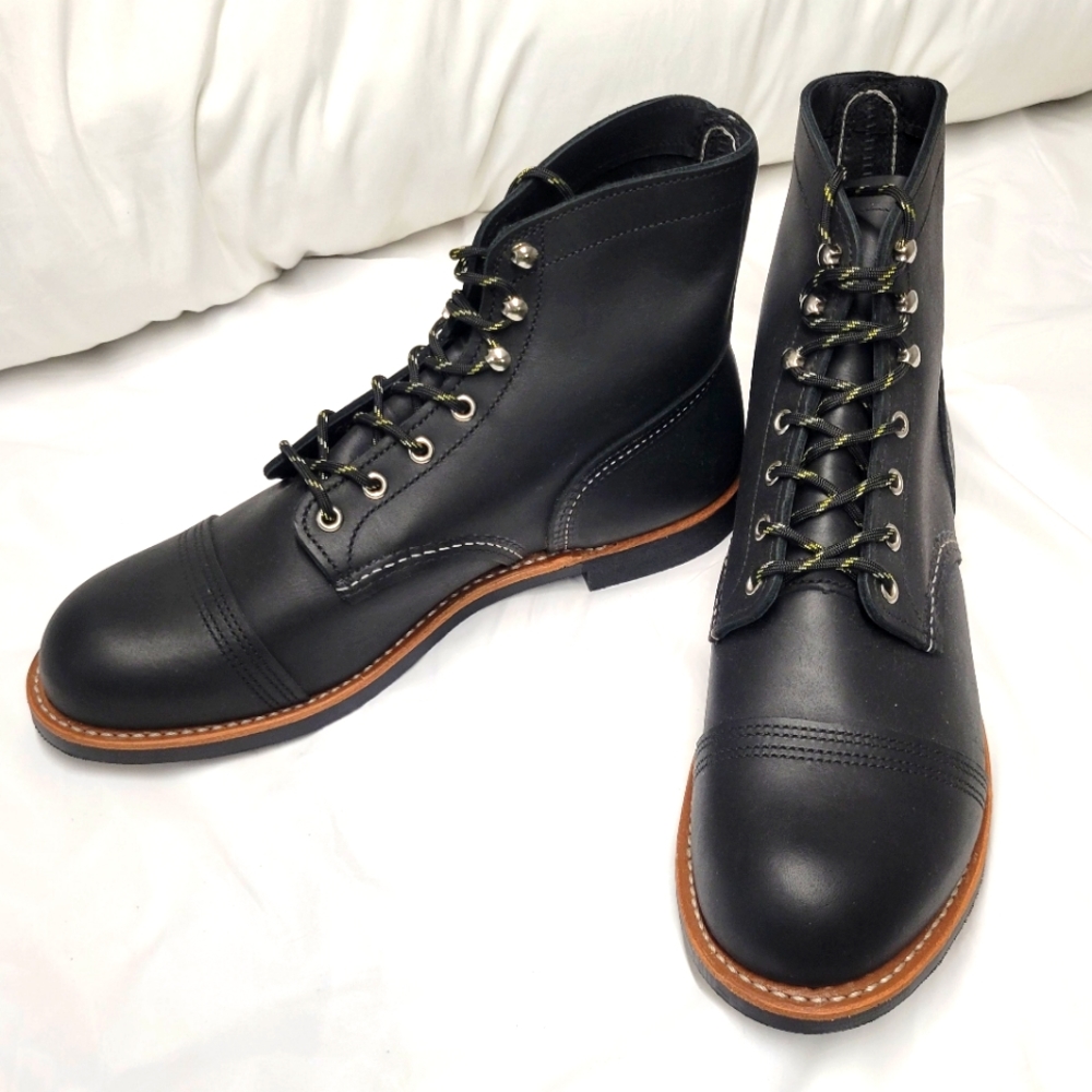 Red Wing 8084 Iron Ranger boots